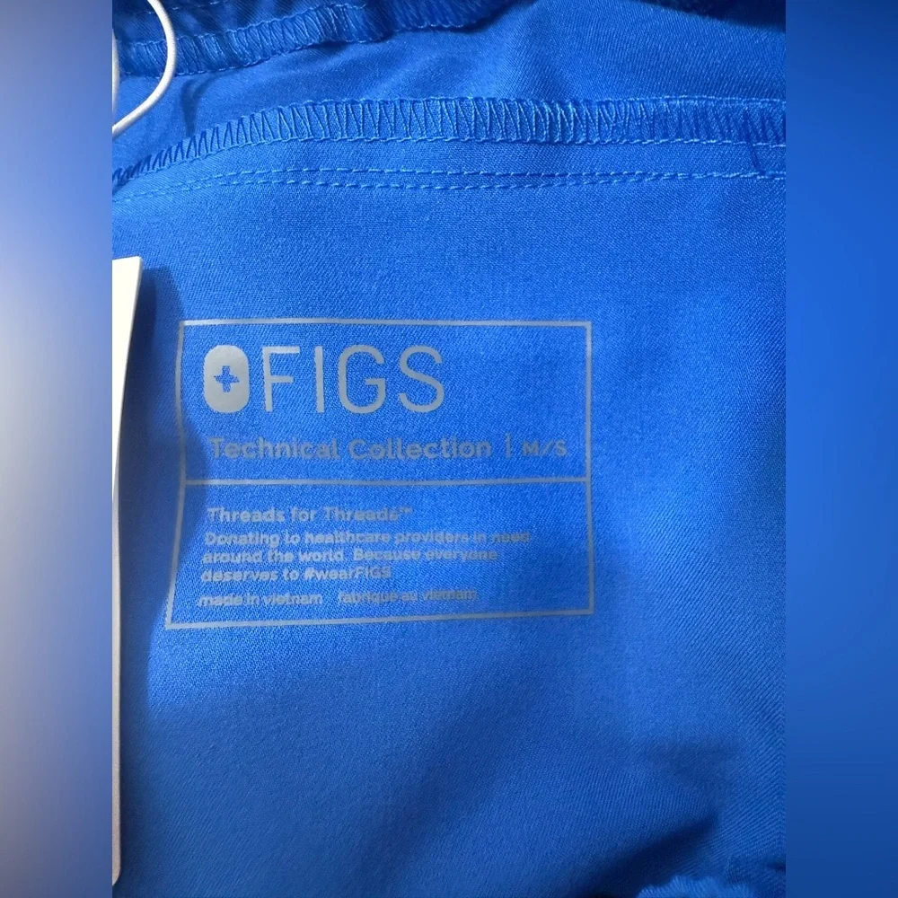 Figs Men’s Tansen Jogger 2.0 Short Scrub Pants Blue Size M NWT